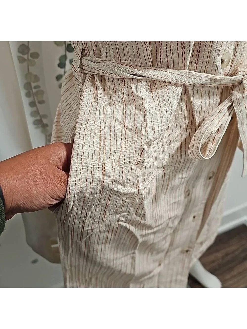 The good jane spring break Jackie linen striped tan dress in ivory/brick stripe - Picture 5 of 10